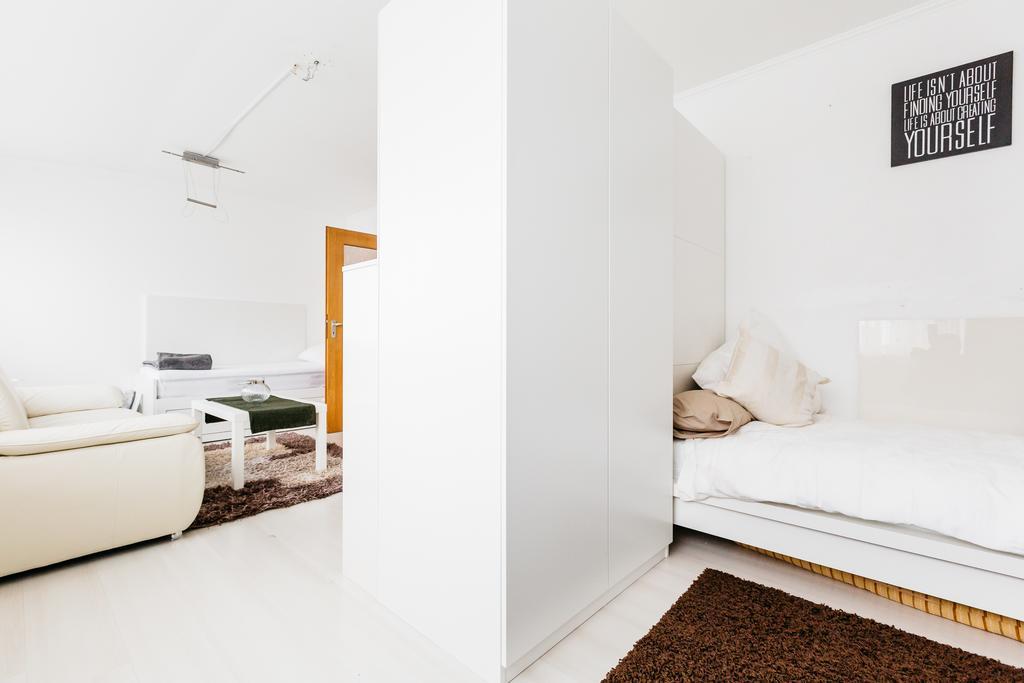Apartments ניאוס חדר תמונה