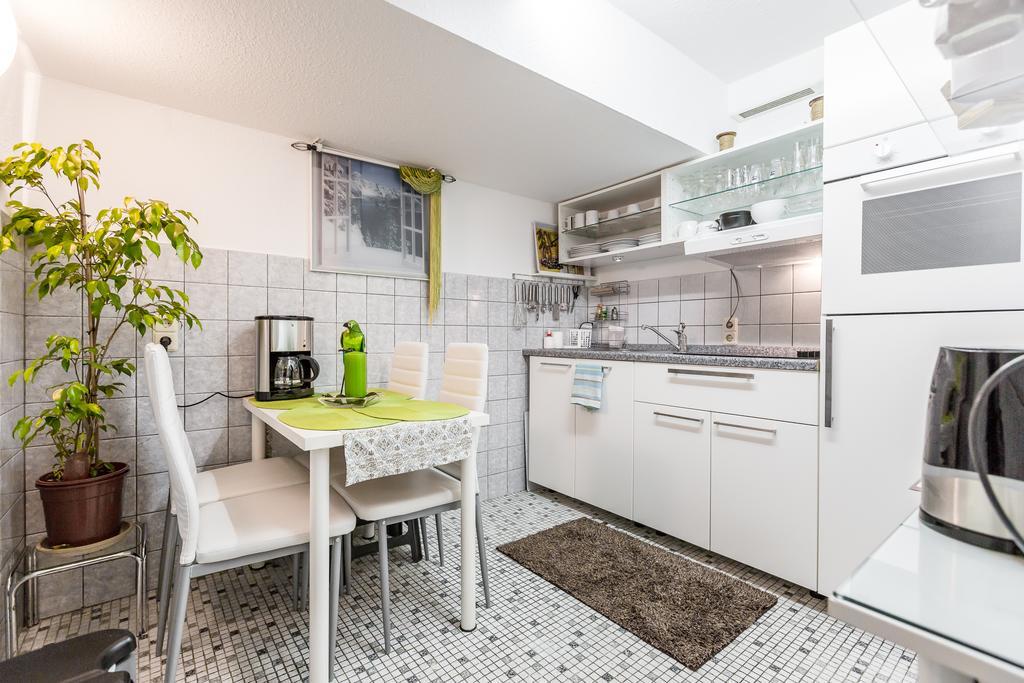 Apartments ניאוס חדר תמונה